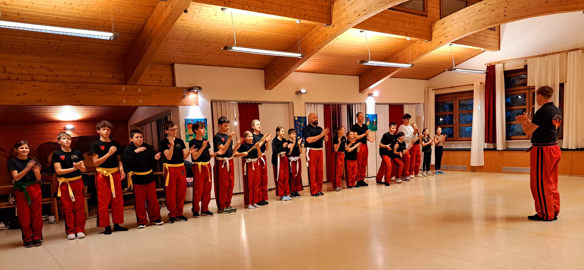 Selbstverteidigung und Modern Arnis Selbstverteidigung und Modern Arnis